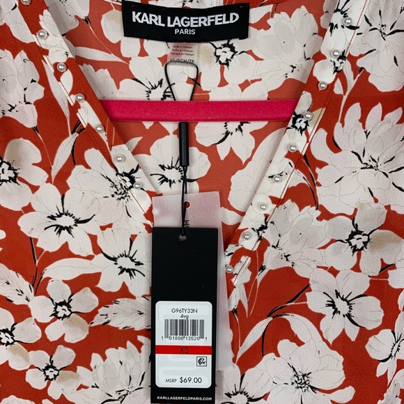 Karl Lagerfeld Floral Print Pearl V-neck Top - Picture 5 of 7